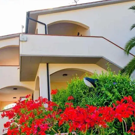 In - Insel Elba 23659 Apartment